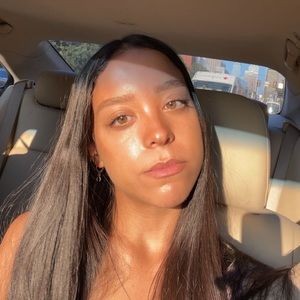 Meet your Posher, Zoe